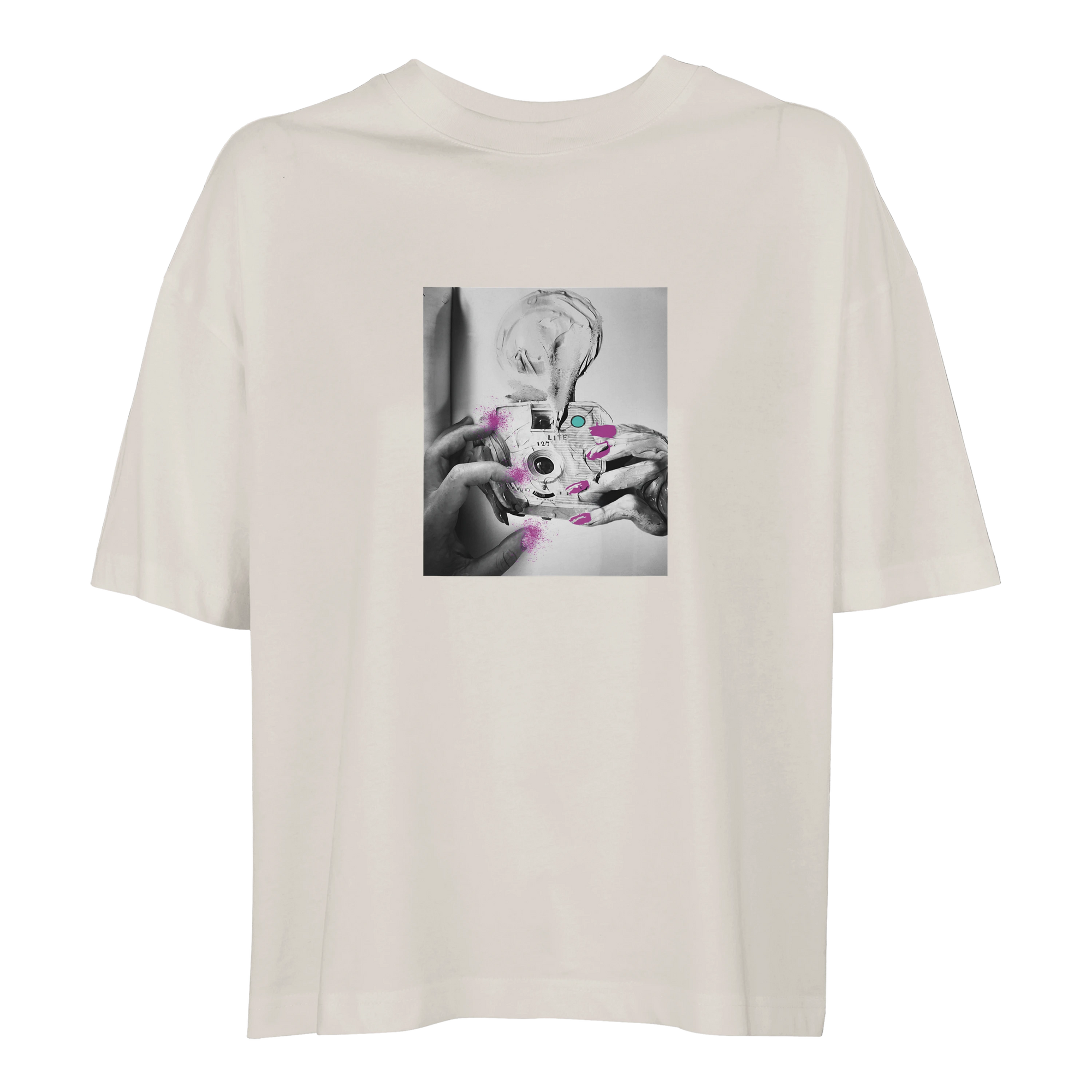 Synergy Synch'd Hands Organic Women's Oversized T-shirt Off White flat front
