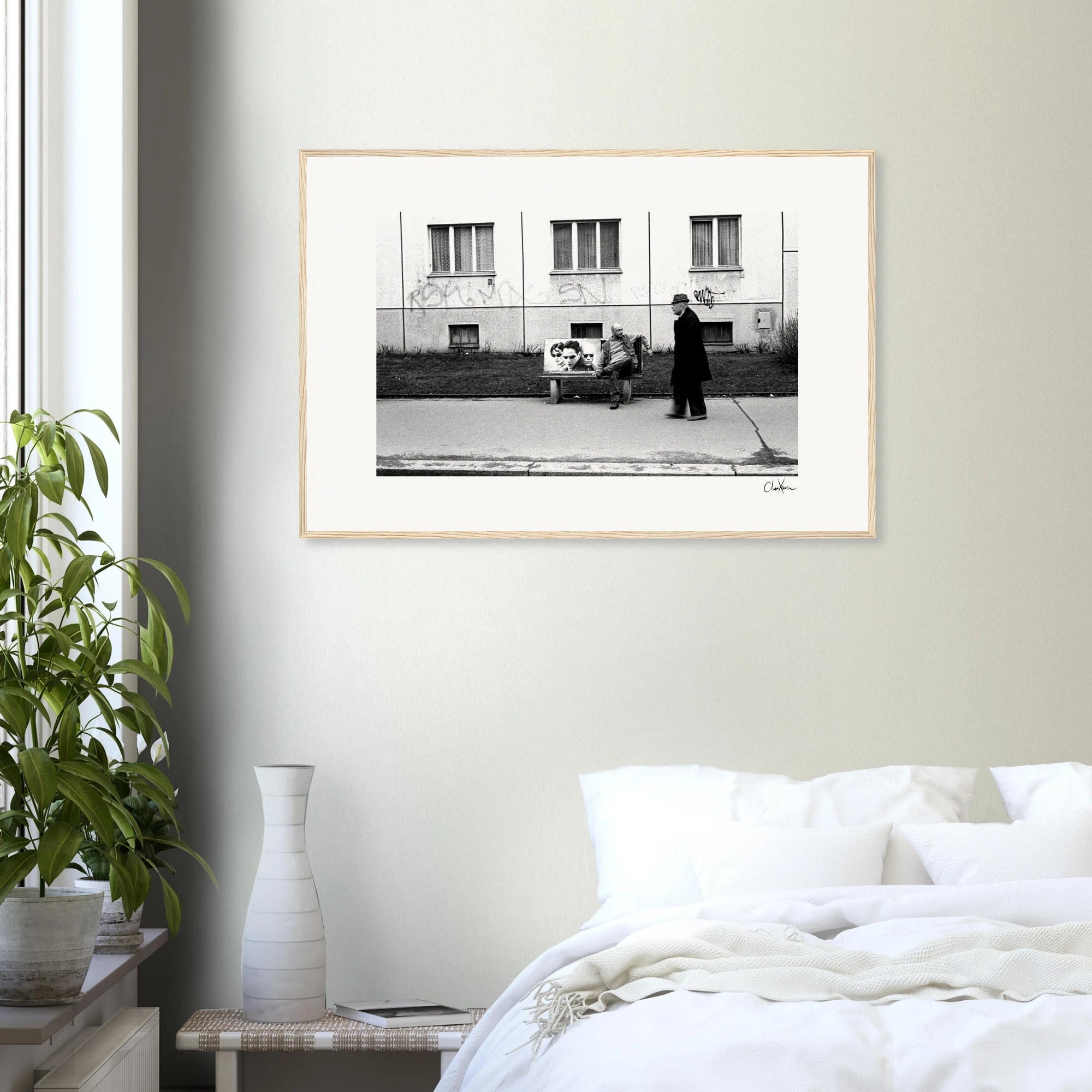 The Urban Matrix Framed print 13x18 cm / 5x7″ White frame 3