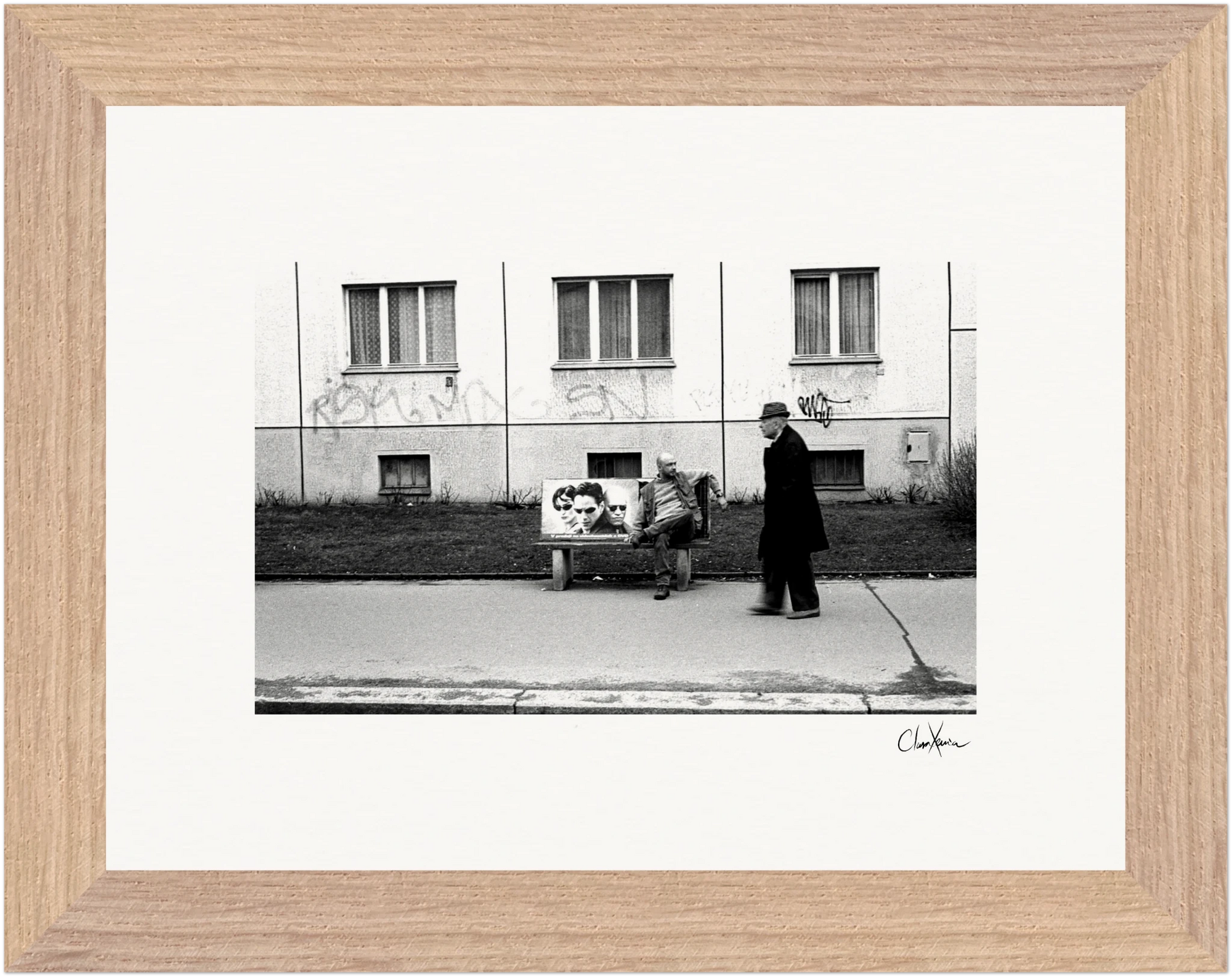 The Urban Matrix Framed print 15x20 cm / 6x8″ Wood frame 33