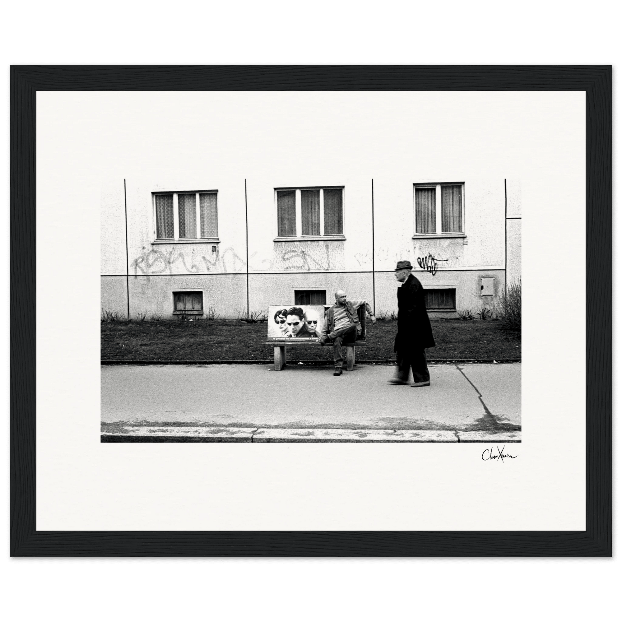 The Urban Matrix Framed print 20x25 cm / 8x10″ Black frame 77