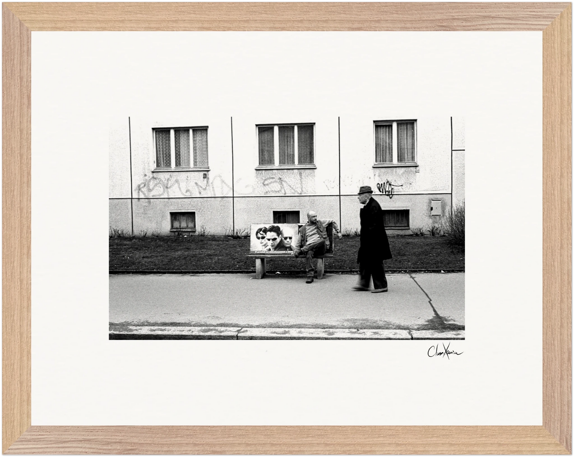 The Urban Matrix Framed print 27x35 cm / 11x14″ Wood frame 42