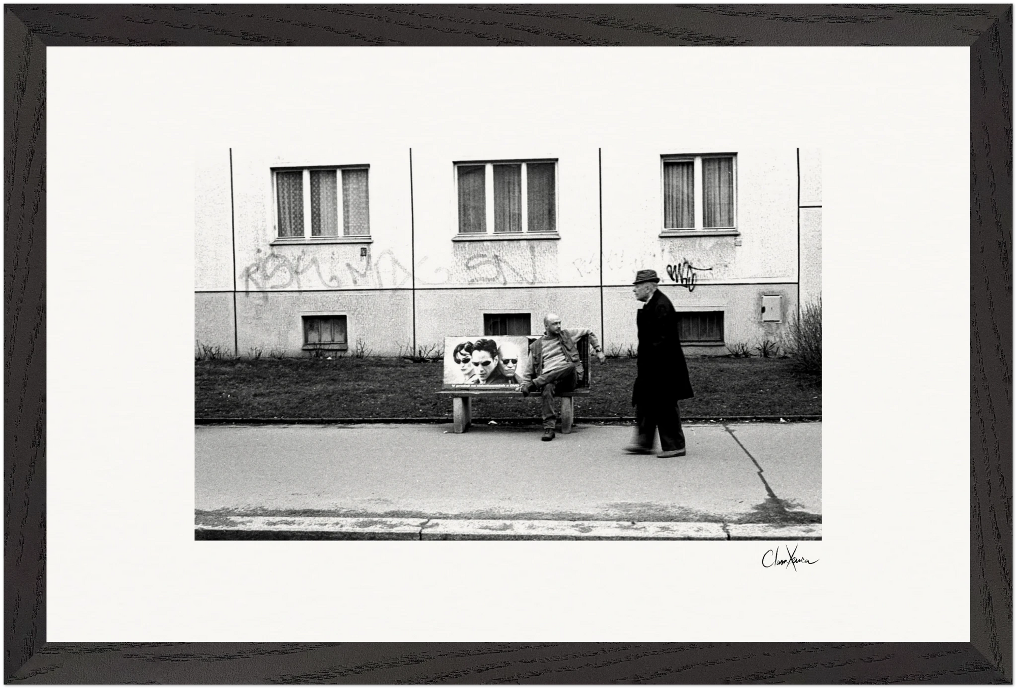 The Urban Matrix Framed print 28x43 cm / XL (11x17″) Black frame 69