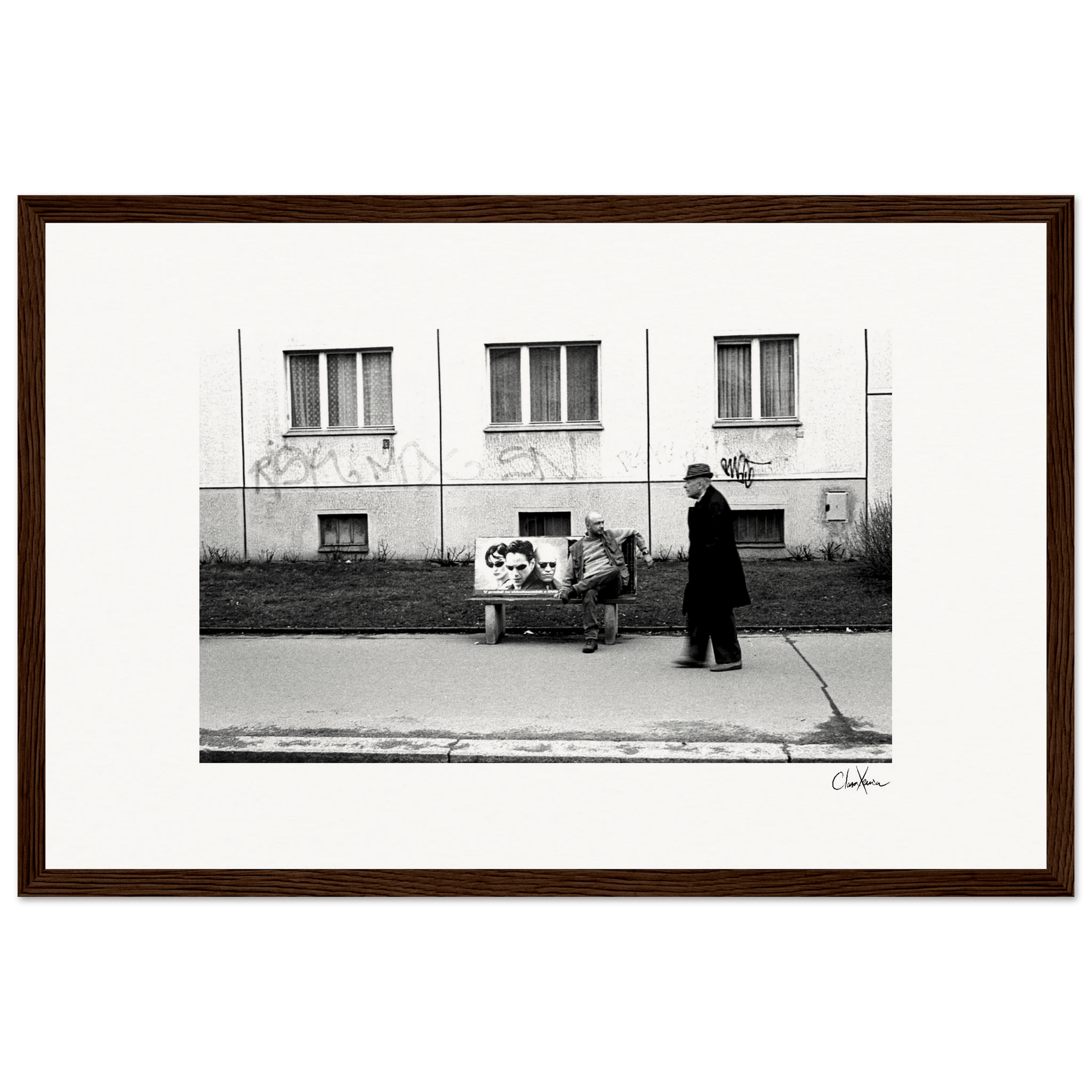 The Urban Matrix Framed print 28x43 cm / XL (11x17″) Dark wood frame 54