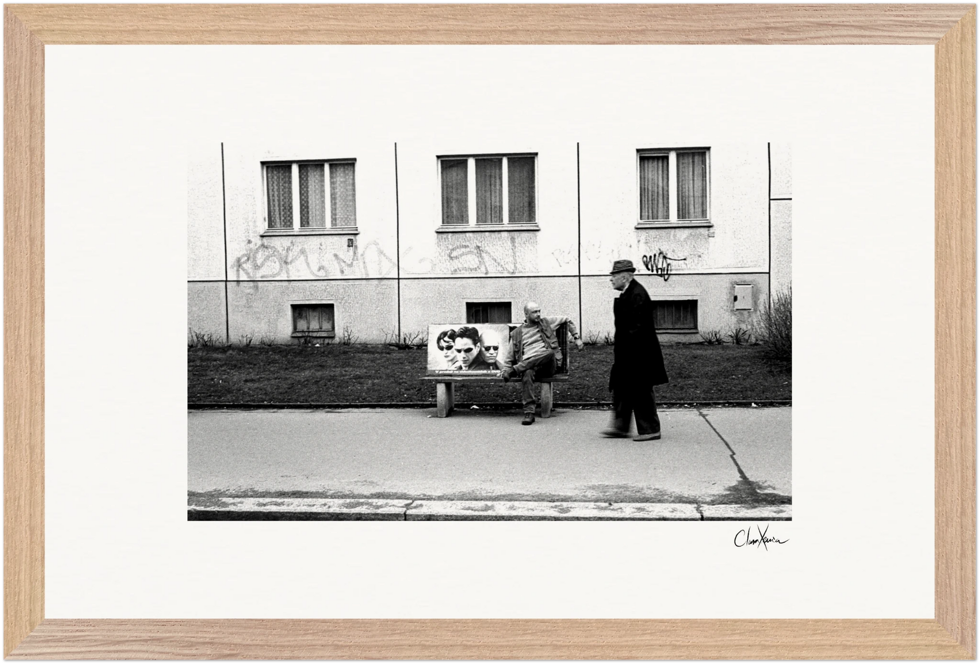 The Urban Matrix Framed print 28x43 cm / XL (11x17″) Wood frame 43