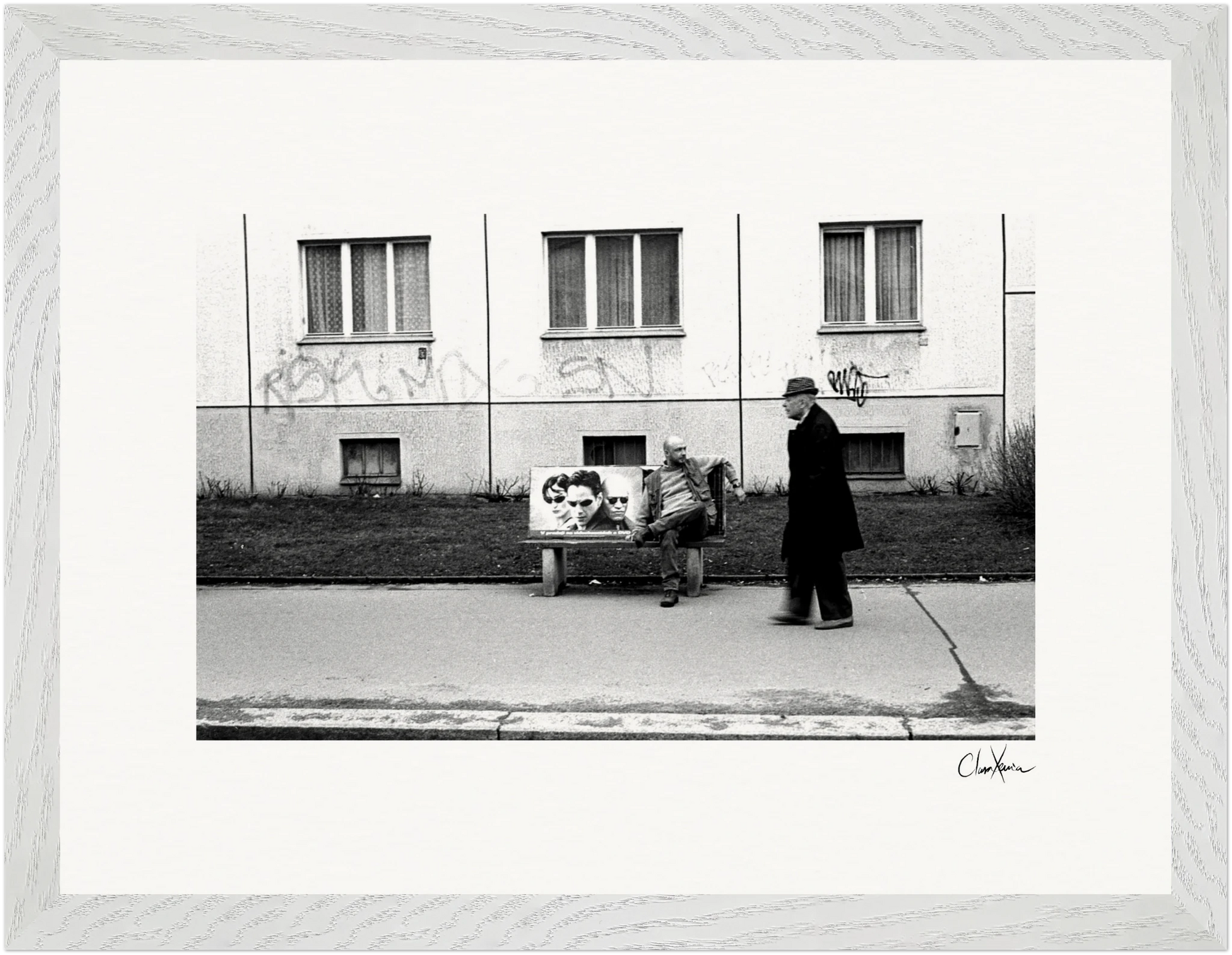 The Urban Matrix Framed print 30x40 cm / 12x16″ White frame 19