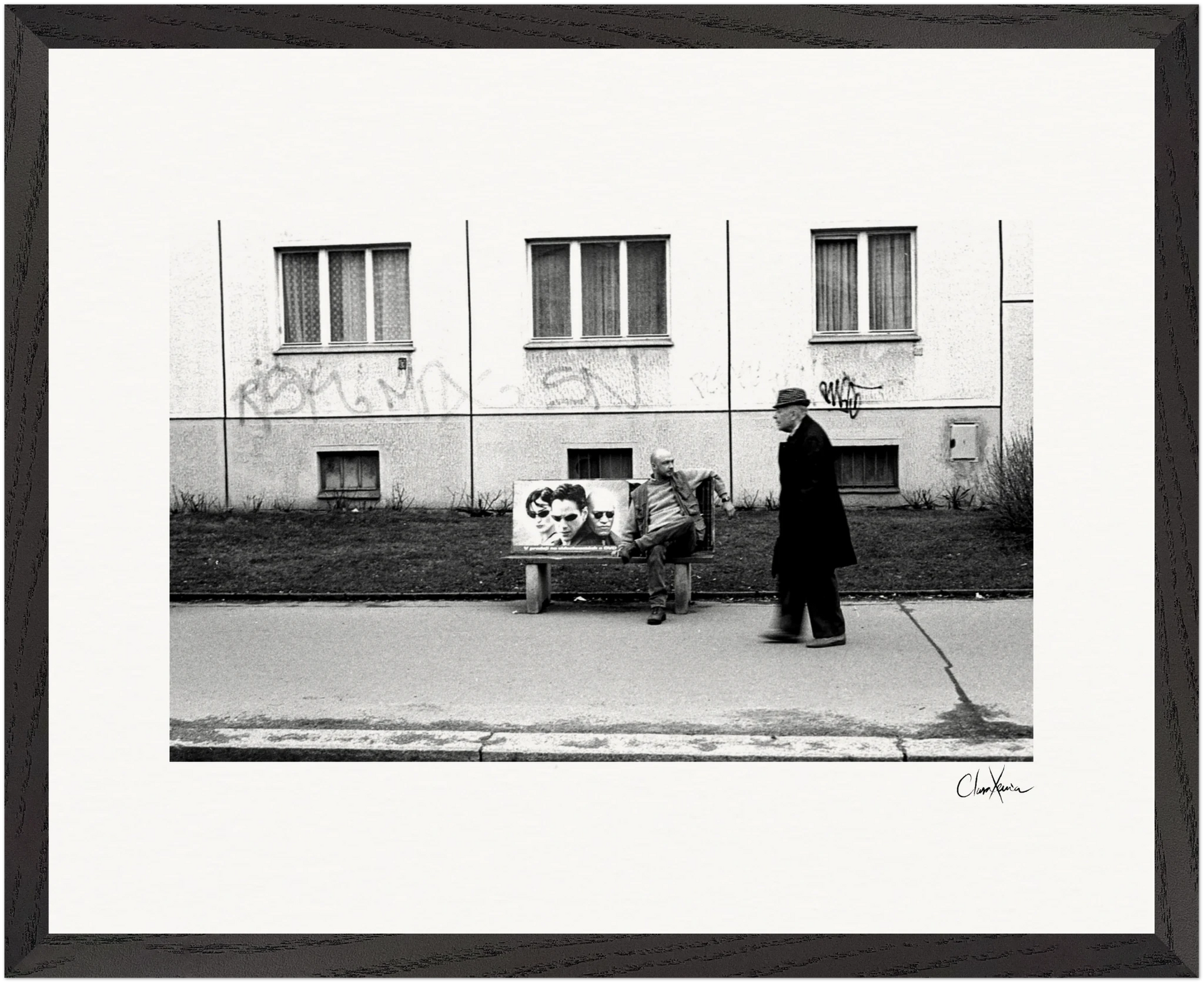 The Urban Matrix Framed print 40x50 cm / 16x20″ Black frame 73