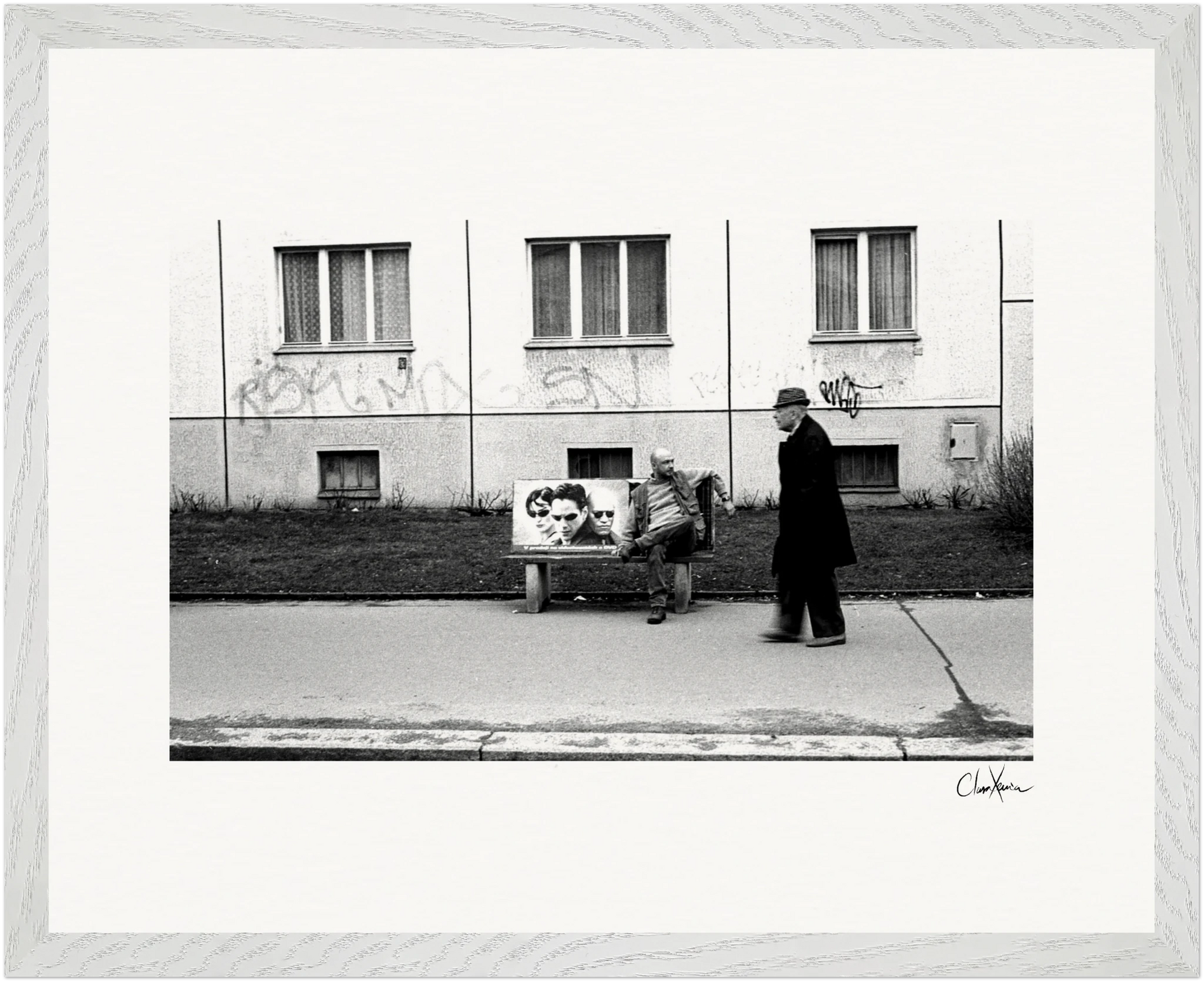 The Urban Matrix Framed print 40x50 cm / 16x20″ White frame 21