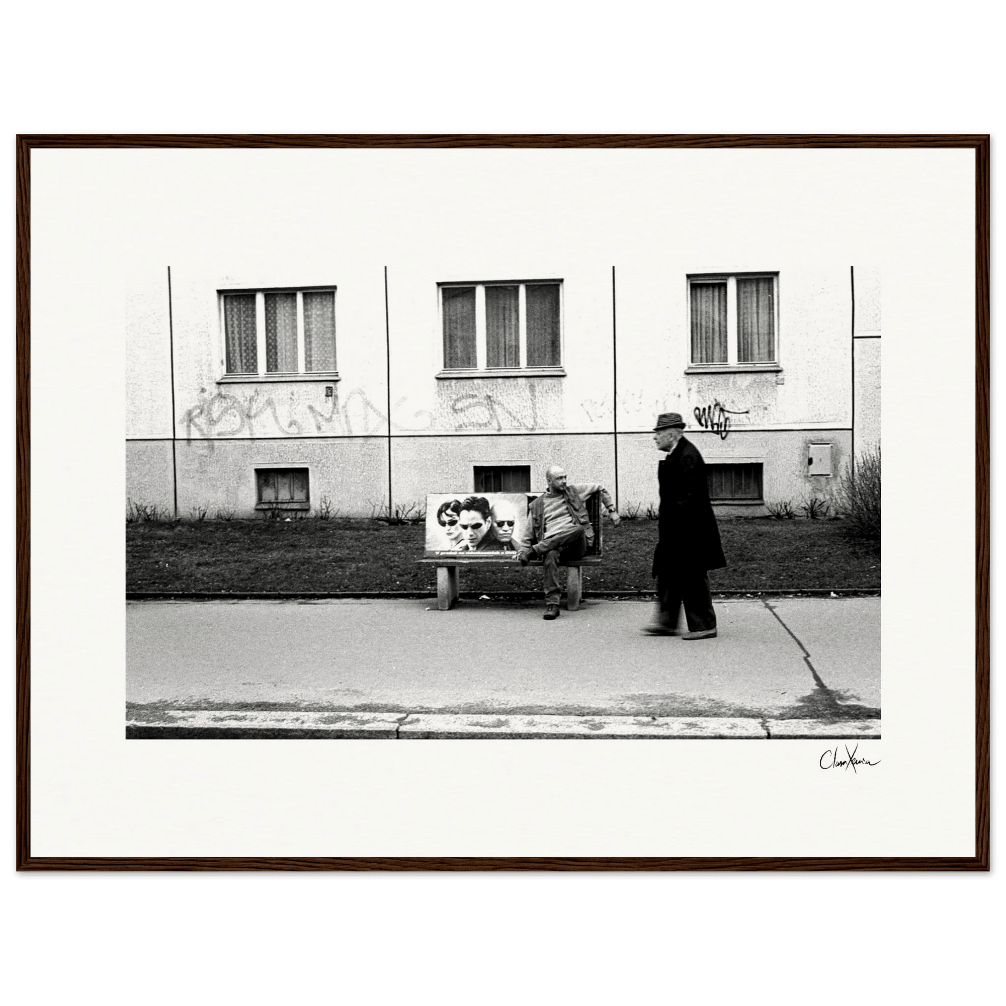 The Urban Matrix Framed print 60x80 cm / 24x32″ Dark wood frame 46