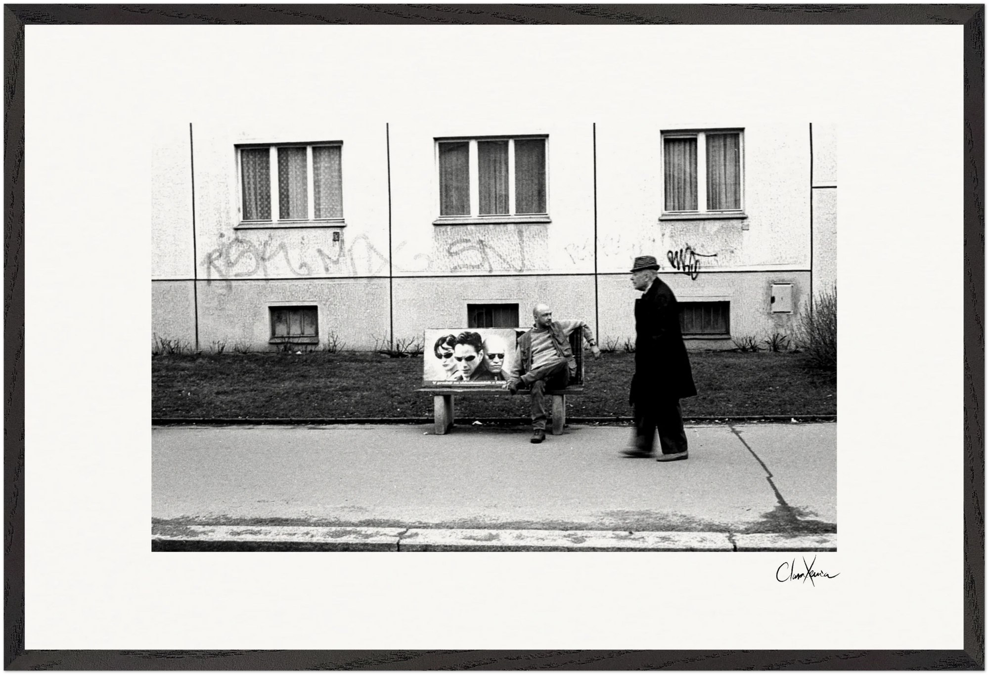 The Urban Matrix Framed print 60x90 cm / 24x36″ Black frame 79