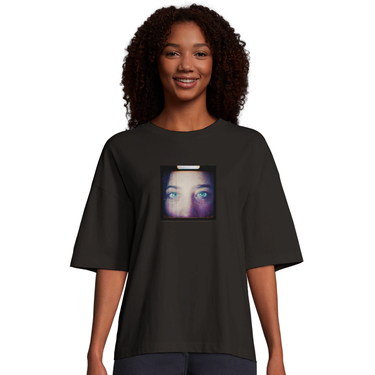 Truthful - "Have a Looksie" T-shirt Deep Black 4