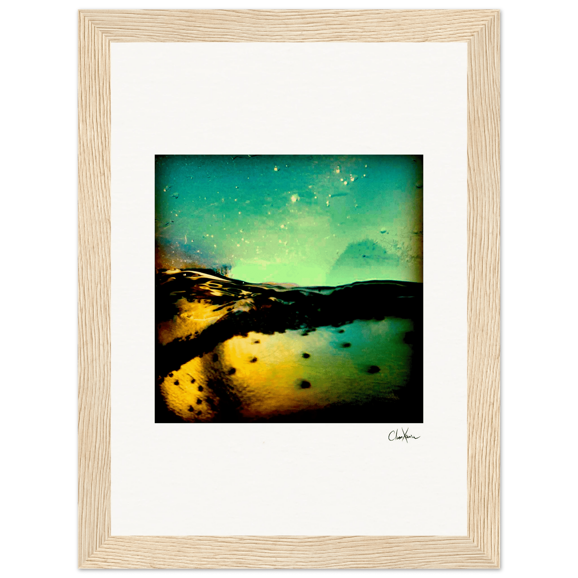 Underwater Flight Framed print 13x18 cm / 5x7″ Wood frame 21