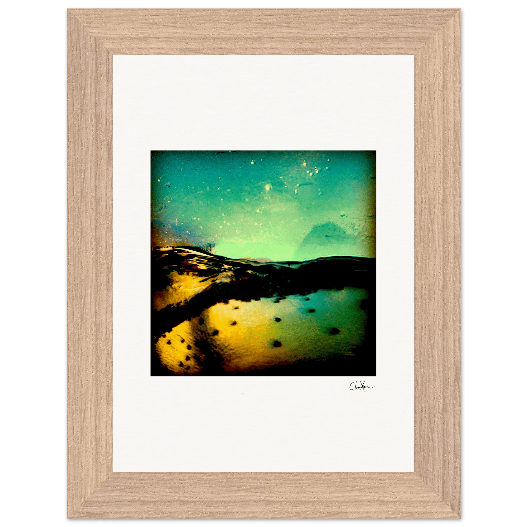 Underwater Flight Framed print 13x18 cm / 5x7″ Wood frame 28