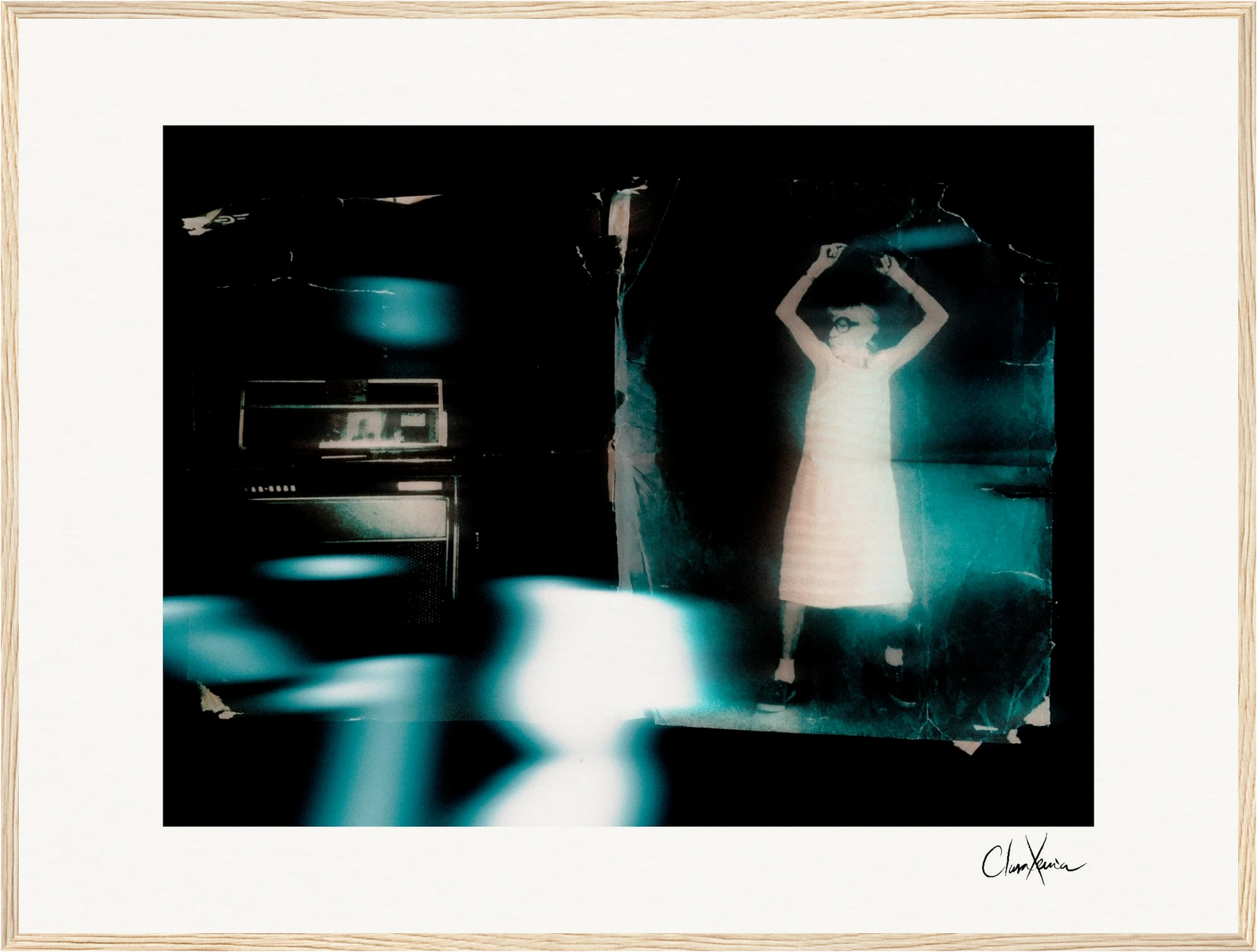 Vibe of Life  –Framed print cm / 24x32″ Wood frame