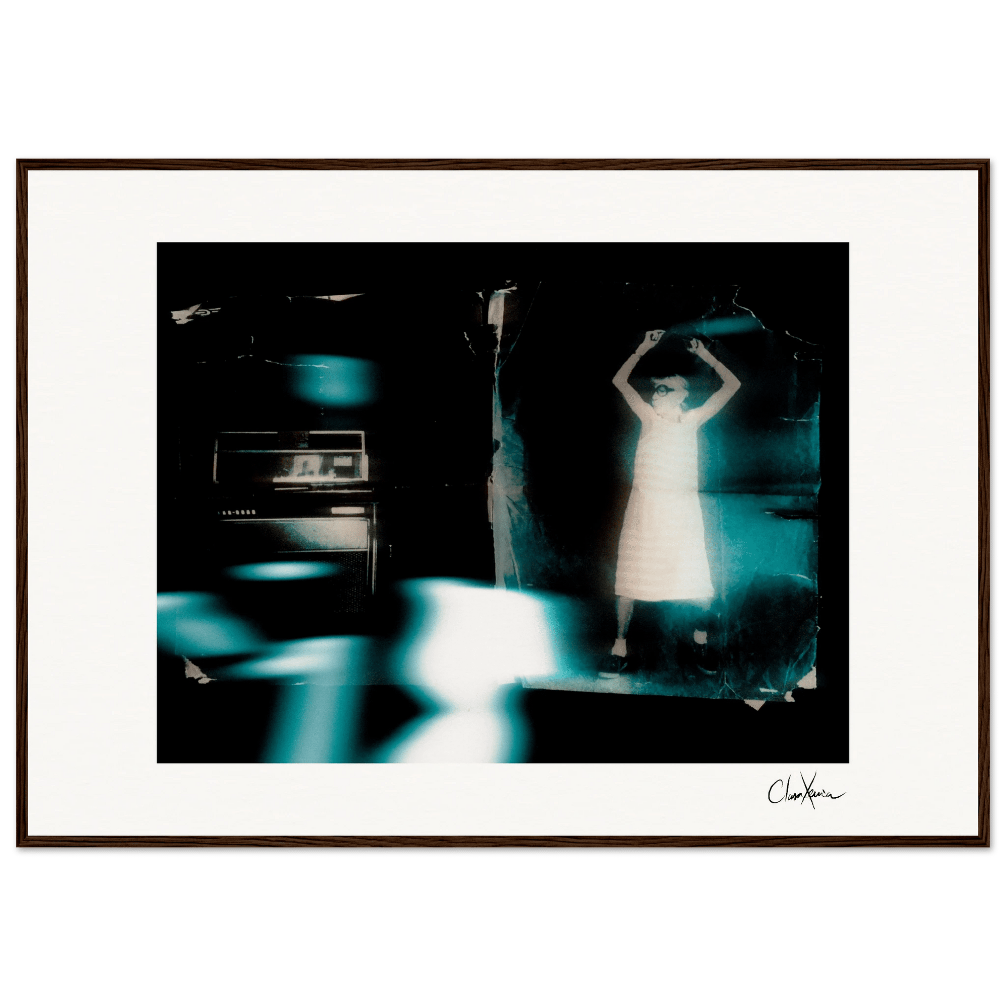 Vibe of Life Framed print 70x100 cm / 28x40″ Dark wood frame 44