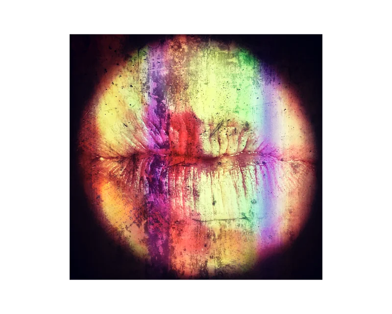 <span>Chromatic Kiss</span>